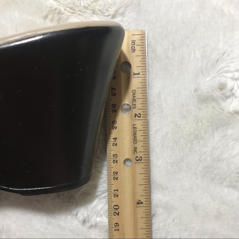 Italian ShoeMakers Wedge Heel Sandal 8 1/2M - Picture 3 of 10